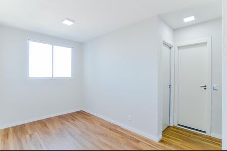 Sala de apartamento para alugar com 2 quartos, 35m² em Centro, Guarulhos
