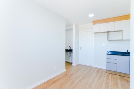 Sala de apartamento para alugar com 2 quartos, 35m² em Centro, Guarulhos