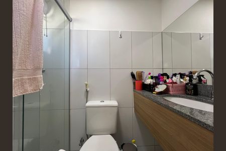 Apartamento à venda com 55m², 2 quartos e 1 vaga Apartamento à venda com 55m², 2 quartos e 1 vagaBanheiro da Suíte