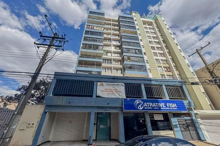 Apartamento à venda com 71m², 3 quartos e 1 vaga Apartamento à venda com 71m², 3 quartos e 1 vagaFachada
