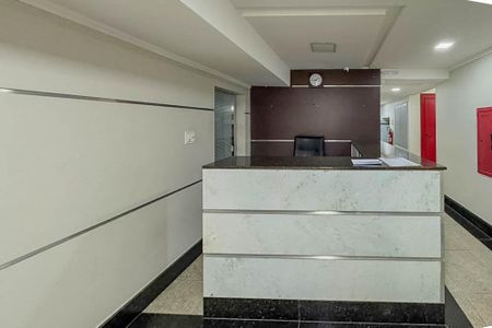 Portaria de apartamento à venda com 3 quartos, 71m² em Cnb 5, Brasília