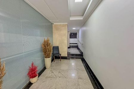 Portaria de apartamento à venda com 3 quartos, 71m² em Cnb 5, Brasília