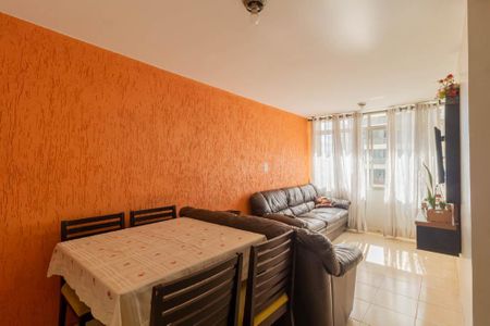 Sala de apartamento à venda com 3 quartos, 71m² em Cnb 5, Brasília