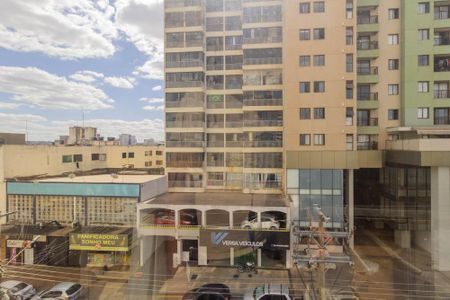 Vista de apartamento à venda com 3 quartos, 71m² em Cnb 5, Brasília