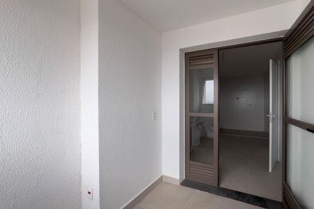 Apartamento à venda com 280m², 4 quartos e 3 vagas Apartamento à venda com 280m², 4 quartos e 3 vagasBanheiro do quarto 1