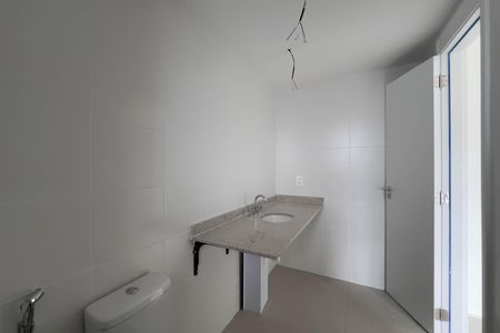 Apartamento à venda com 280m², 4 quartos e 3 vagas Apartamento à venda com 280m², 4 quartos e 3 vagasBanheiro do quarto 2
