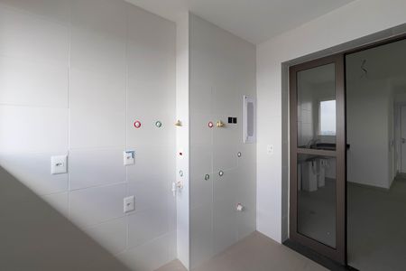 Apartamento à venda com 280m², 4 quartos e 3 vagas Apartamento à venda com 280m², 4 quartos e 3 vagasÁrea de serviço