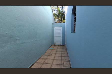 Quintal  de casa à venda com 3 quartos, 450m² em Jardim Sao Caetano, São Caetano do Sul