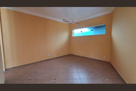 Sala de tv de casa à venda com 3 quartos, 450m² em Jardim Sao Caetano, São Caetano do Sul