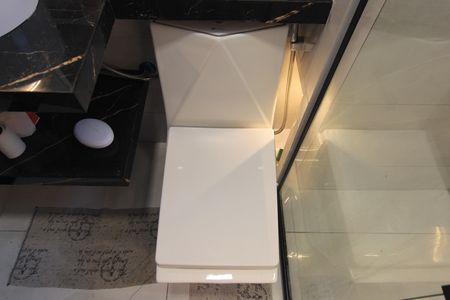 Banheiro Social de apartamento à venda com 2 quartos, 46m² em Vila Cloris, Belo Horizonte