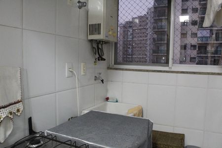 Apartamento para alugar com 70m², 2 quartos e 1 vagaÁrea de Serviço