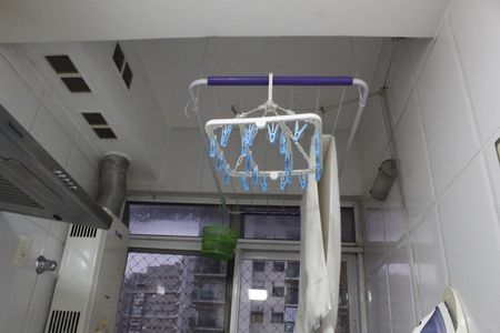 Área de Serviço de apartamento para alugar com 2 quartos, 70m² em Barra Olímpica, Rio de Janeiro