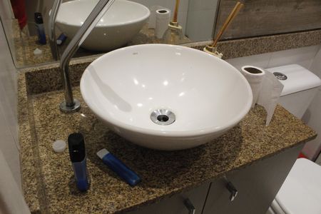 Apartamento para alugar com 70m², 2 quartos e 1 vagaBanheiro Social