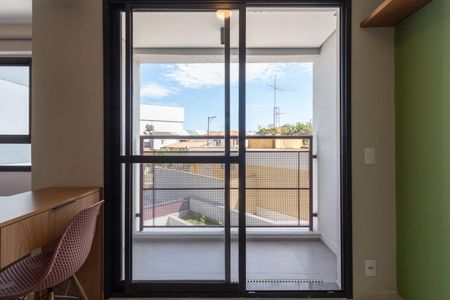 Varanda de kitnet/studio para alugar com 1 quarto, 26m² em Vila Sonia, São Paulo