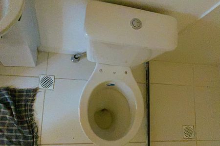 Banheiro de kitnet/studio para alugar com 1 quarto, 18m² em Vila Andrade, São Paulo