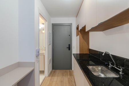 Cozinha de kitnet/studio para alugar com 1 quarto, 26m² em Consolação, São Paulo
