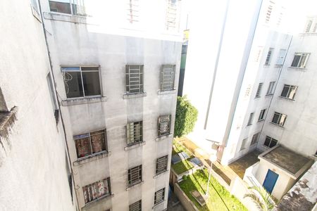 Vista da Sala de apartamento para alugar com 2 quartos, 53m² em Jardim Robru, São Paulo
