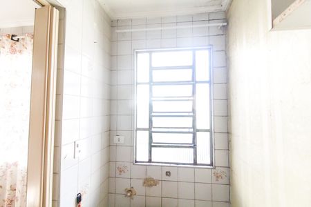 Área de Serviço de apartamento para alugar com 2 quartos, 53m² em Jardim Robru, São Paulo