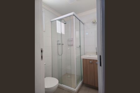 Apartamento à venda com 77m², 3 quartos e 2 vagas Apartamento à venda com 77m², 3 quartos e 2 vagasBanheiro da Suíte