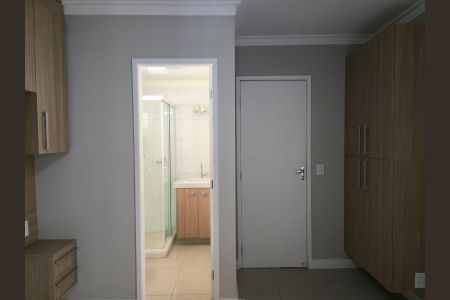 Apartamento à venda com 77m², 3 quartos e 2 vagas Apartamento à venda com 77m², 3 quartos e 2 vagasSuíte