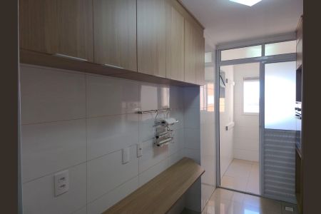 Apartamento à venda com 77m², 3 quartos e 2 vagas Apartamento à venda com 77m², 3 quartos e 2 vagasCozinha