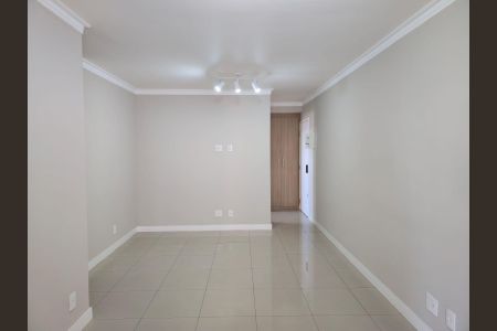 Sala  de apartamento à venda com 3 quartos, 77m² em Picanço, Guarulhos