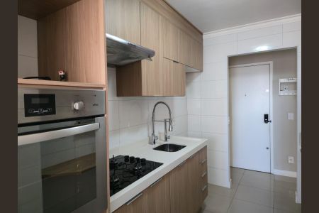 Apartamento à venda com 77m², 3 quartos e 2 vagas Apartamento à venda com 77m², 3 quartos e 2 vagasCozinha