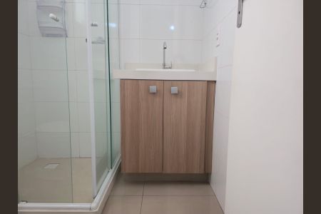 Apartamento à venda com 77m², 3 quartos e 2 vagas Apartamento à venda com 77m², 3 quartos e 2 vagasBanheiro da Suíte