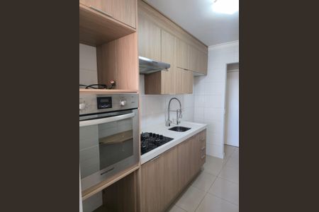 Apartamento à venda com 77m², 3 quartos e 2 vagas Apartamento à venda com 77m², 3 quartos e 2 vagasCozinha