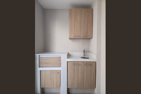 Apartamento à venda com 77m², 3 quartos e 2 vagas Apartamento à venda com 77m², 3 quartos e 2 vagasVaranda da Sala