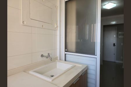 Apartamento à venda com 77m², 3 quartos e 2 vagas Apartamento à venda com 77m², 3 quartos e 2 vagasÁrea de Serviço
