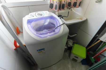 Apartamento para alugar com 65m², 2 quartos e sem vaga Apartamento para alugar com 65m², 2 quartos e sem vagaÁrea de Serviço