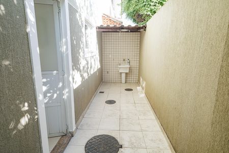 Casa de condomínio à venda com 70m², 2 quartos e 1 vaga Casa de condomínio à venda com 70m², 2 quartos e 1 vagaÁrea de Serviço