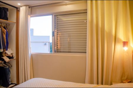 Apartamento à venda com 64m², 2 quartos e 1 vaga Apartamento à venda com 64m², 2 quartos e 1 vagaSuíte