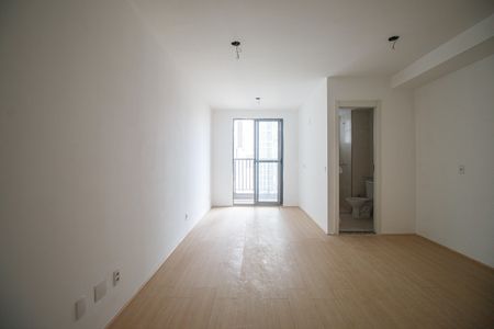 Apartamento à venda com 32m², 1 quarto e sem vaga Apartamento à venda com 32m², 1 quarto e sem vagaSala