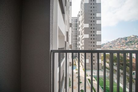 Apartamento à venda com 32m², 1 quarto e sem vaga Apartamento à venda com 32m², 1 quarto e sem vagaSala Varanda