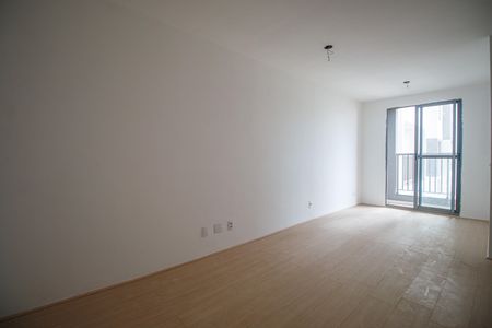 Apartamento à venda com 32m², 1 quarto e sem vaga Apartamento à venda com 32m², 1 quarto e sem vagaSala