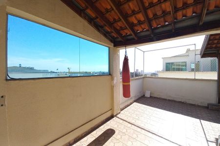 Apartamento para alugar com 122m², 3 quartos e 1 vagaÁrea de Serviço