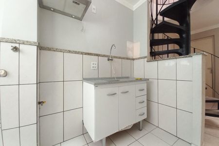 Apartamento para alugar com 122m², 3 quartos e 1 vagaCozinha 