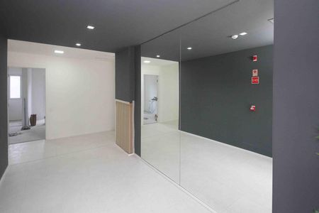 Apartamento para alugar com 38m², 2 quartos e sem vaga