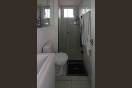 Apartamento para alugar com 38m², 2 quartos e sem vaga Apartamento para alugar com 38m², 2 quartos e sem vagaBanheiro