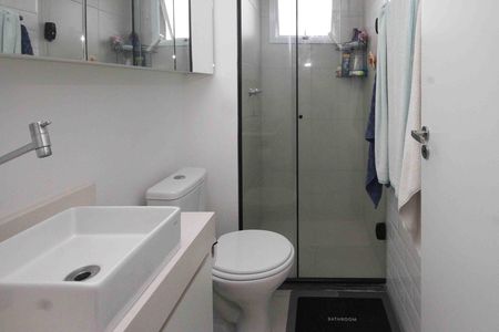 Apartamento para alugar com 38m², 2 quartos e sem vaga Apartamento para alugar com 38m², 2 quartos e sem vagaBanheiro