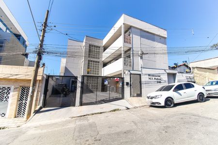 Apartamento para alugar com 74m², 2 quartos e 1 vaga Apartamento para alugar com 74m², 2 quartos e 1 vagaFachada + Placa