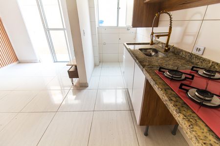 Apartamento para alugar com 74m², 2 quartos e 1 vaga Apartamento para alugar com 74m², 2 quartos e 1 vagaCozinha e Área de Serviço