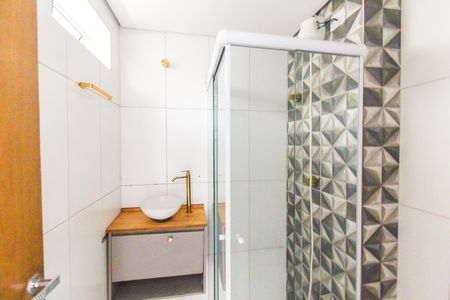 Apartamento para alugar com 74m², 2 quartos e 1 vaga Apartamento para alugar com 74m², 2 quartos e 1 vagaBanheiro