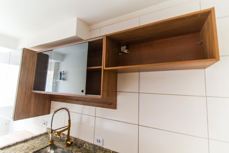 Apartamento para alugar com 74m², 2 quartos e 1 vaga Apartamento para alugar com 74m², 2 quartos e 1 vagaCozinha e Área de Serviço