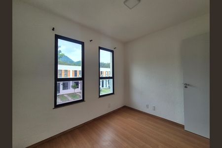 Casa de condomínio à venda com 65m², 2 quartos e 1 vaga