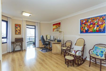 Apartamento à venda com 422m², 4 quartos e 4 vagas Apartamento à venda com 422m², 4 quartos e 4 vagasQuarto 5