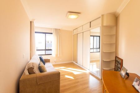 Apartamento à venda com 422m², 4 quartos e 4 vagas Apartamento à venda com 422m², 4 quartos e 4 vagasQuarto 1