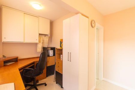 Apartamento à venda com 422m², 4 quartos e 4 vagas Apartamento à venda com 422m², 4 quartos e 4 vagasEscritório